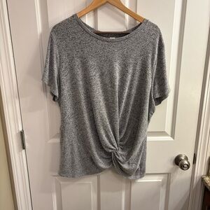 Old Navy Heather Gray Knotted Tee XXL